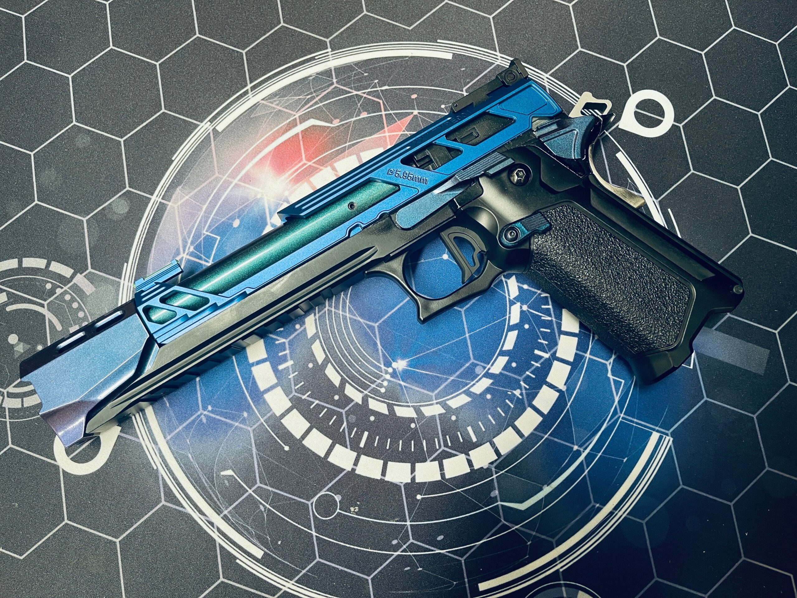 Custom Laylax / Guarder / Dr Black "Murasaki Zanshin" Hi Capa 5.1 Gas Pistol - Image 2