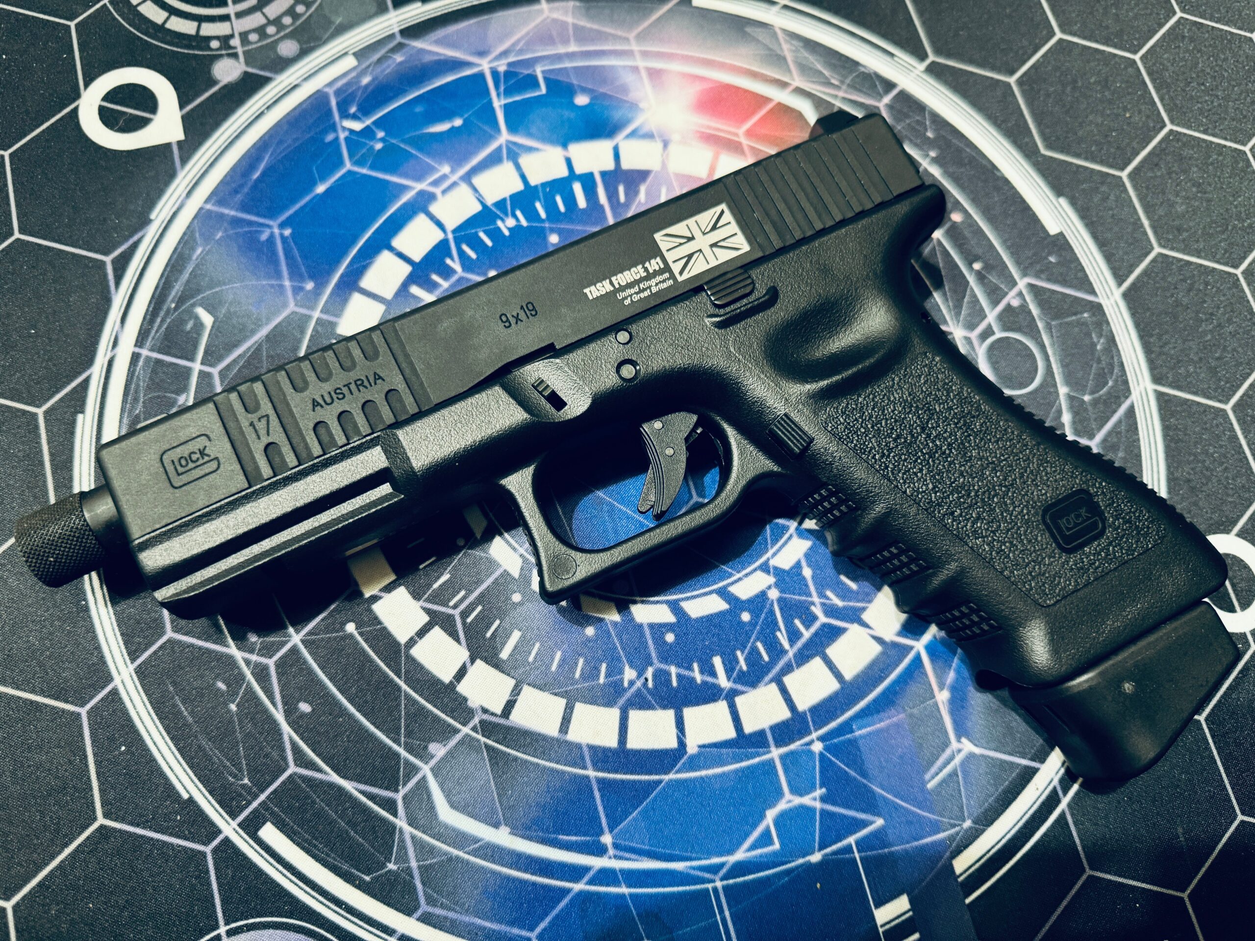 Guarder Glock G17 Gen 3 TF-141 Gel Blaster Tactical w/Red Dot Sight - Image 2