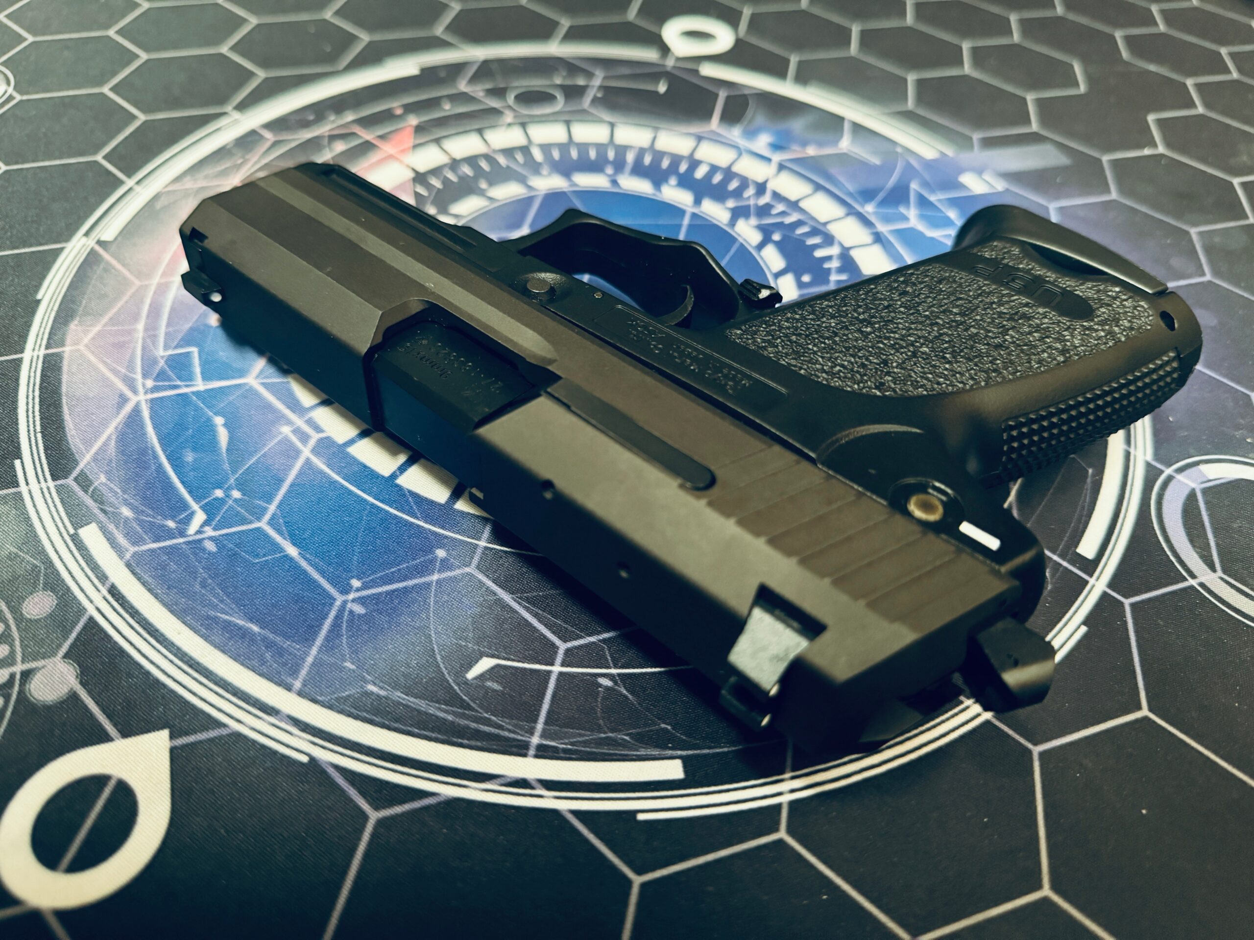 Custom Tokyo Marui / Guarder Aluminium USP Compact Gel Blaster - Image 4