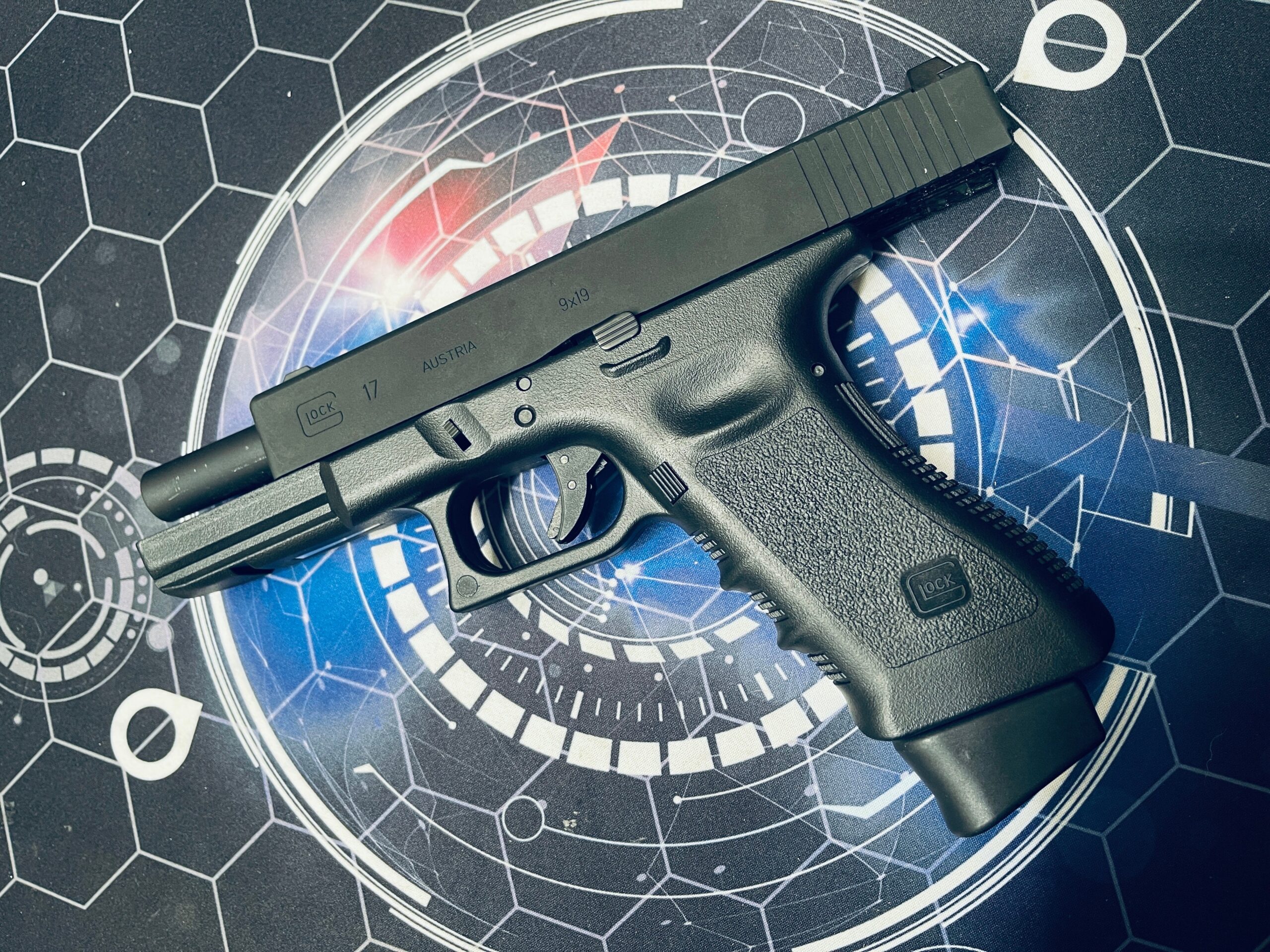 Guarder Glock G17 Gen 3 Gel Blaster - Image 5