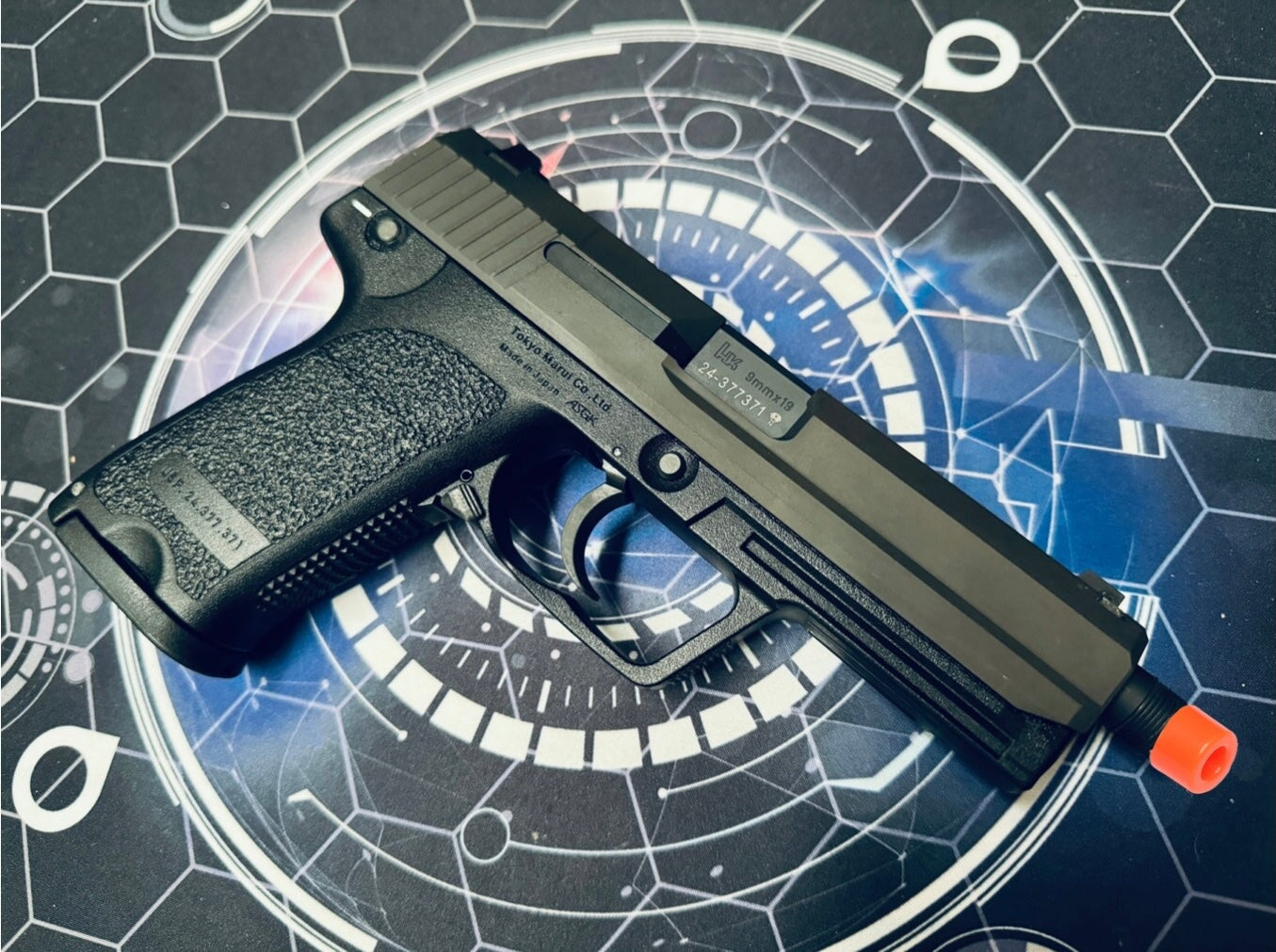 Custom Tokyo Marui / Guarder Steel USP Gel Blaster w/Thread - Image 9