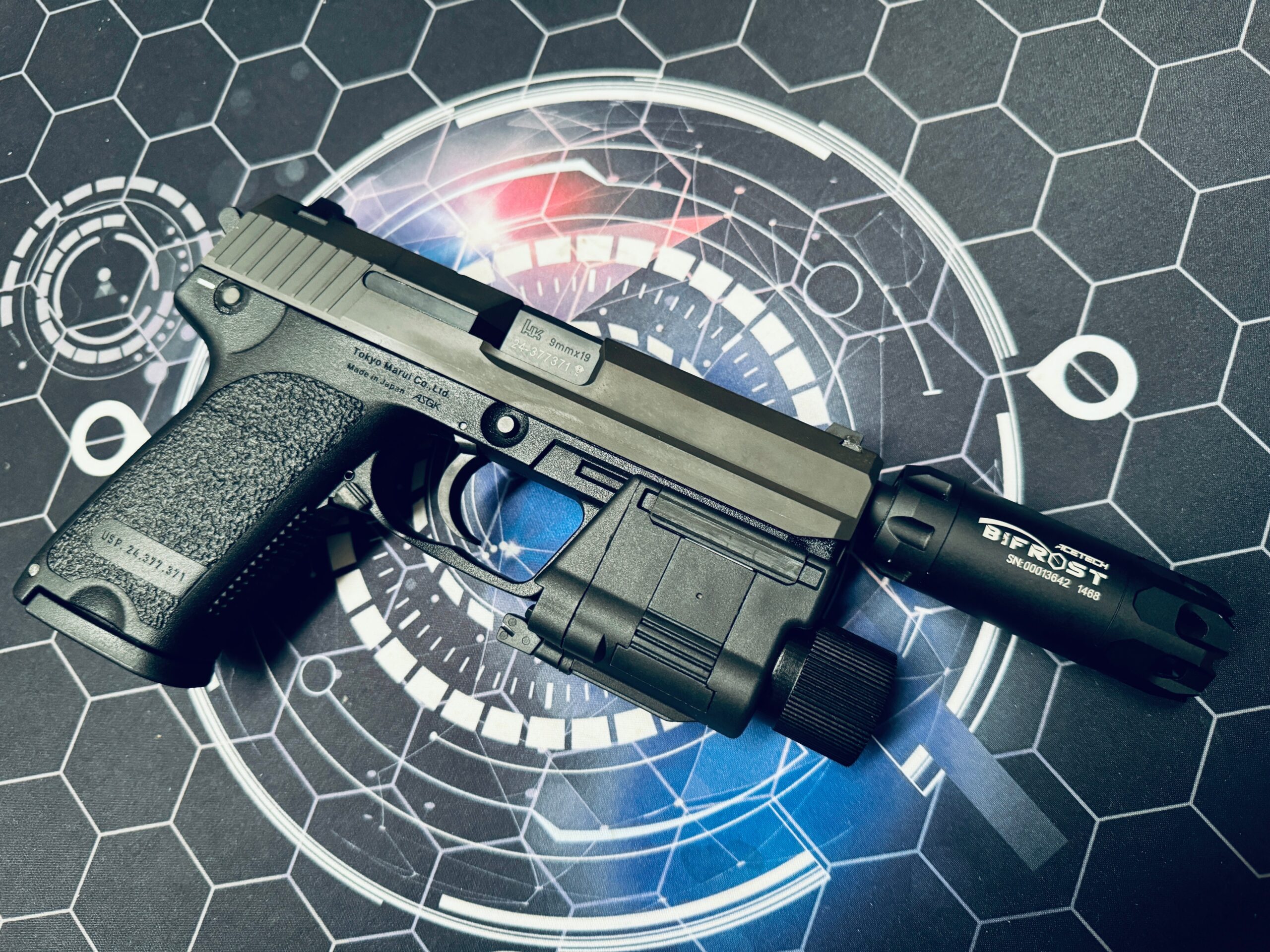 Custom Tokyo Marui / Guarder Steel USP Gel Blaster w/Thread - Image 4