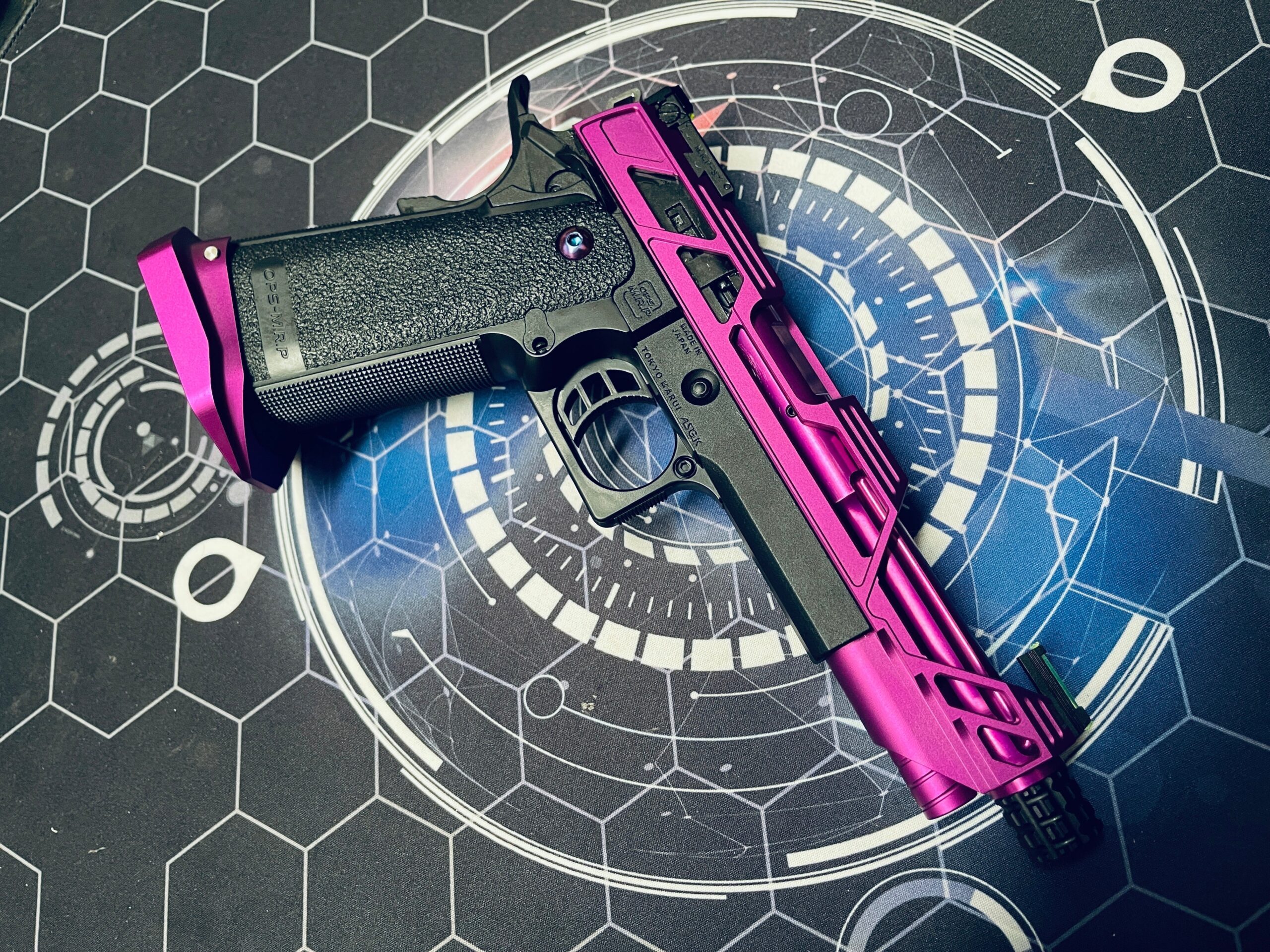 Custom Tokyo Marui / Dr Black "Johnny Saint" Hi Capa 5.1 Gas Pistol