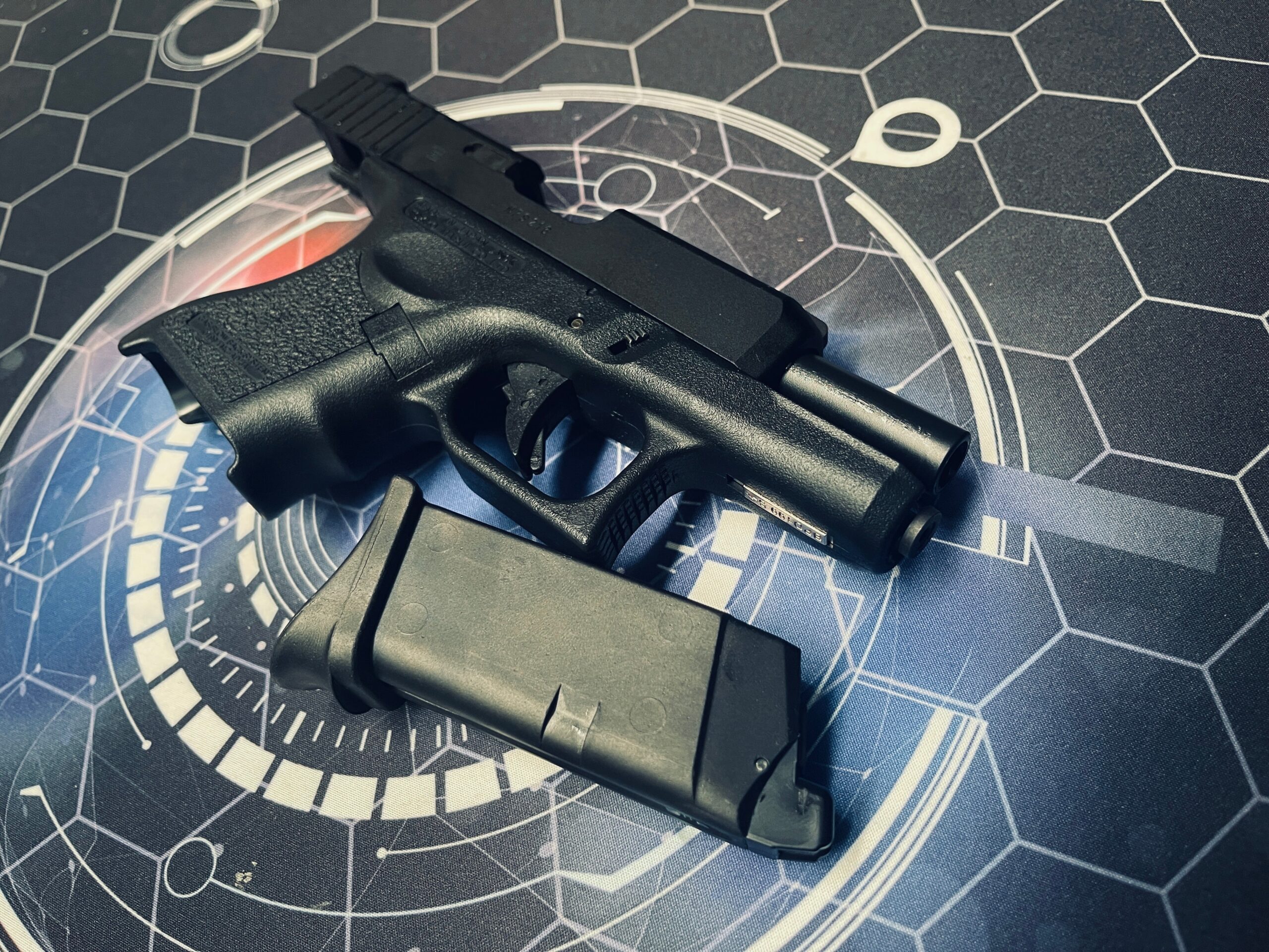 Custom Tokyo Marui / Guarder Glock G26 Gel Blaster - Image 5