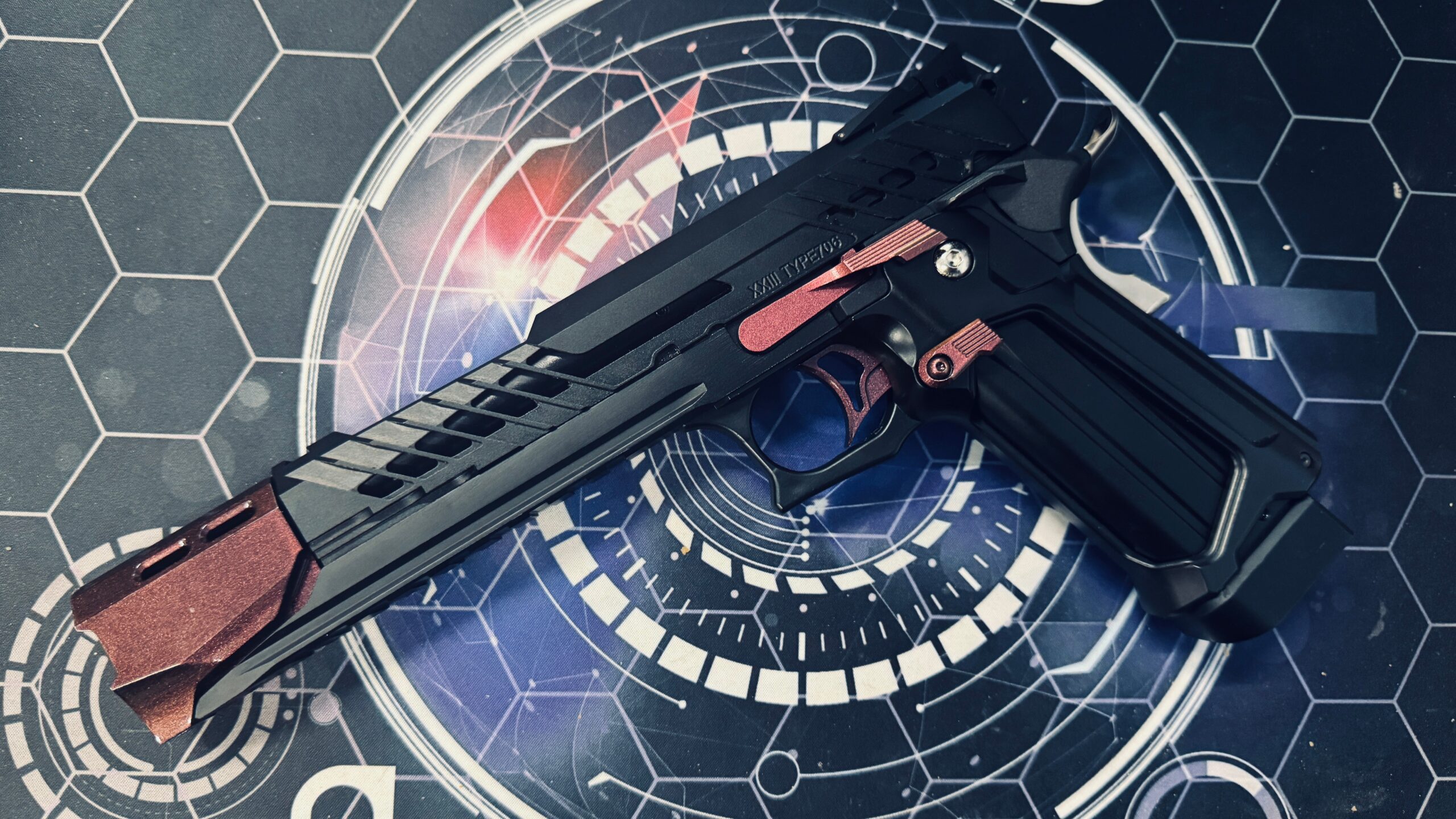 Custom Dr Black / Laylax / WE Tech "Kurenai Zanshin" 5.1 Hi Capa - Image 2