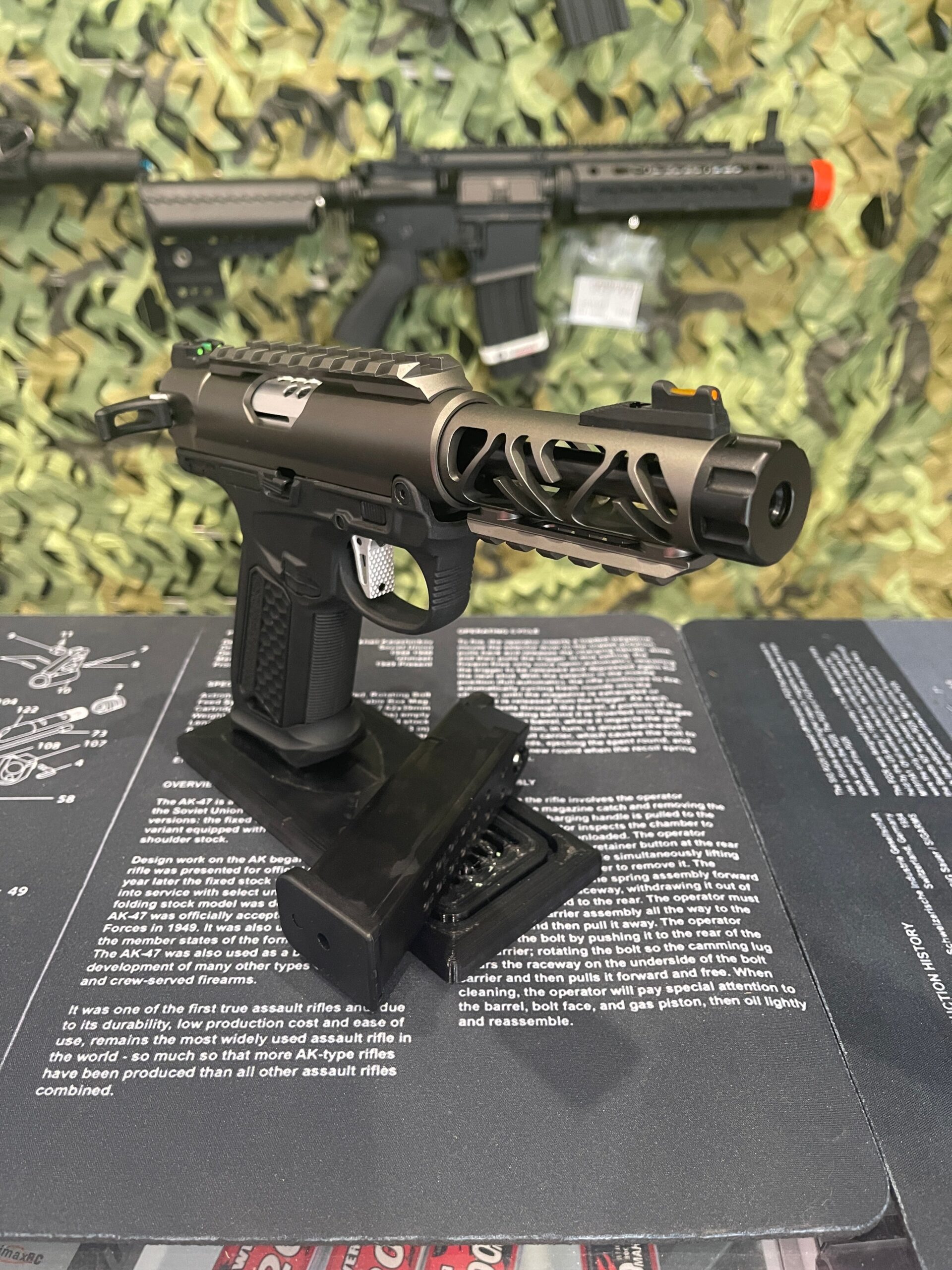 Custom AAP-01 GBB Gel Blaster Grey Assassin - Image 3