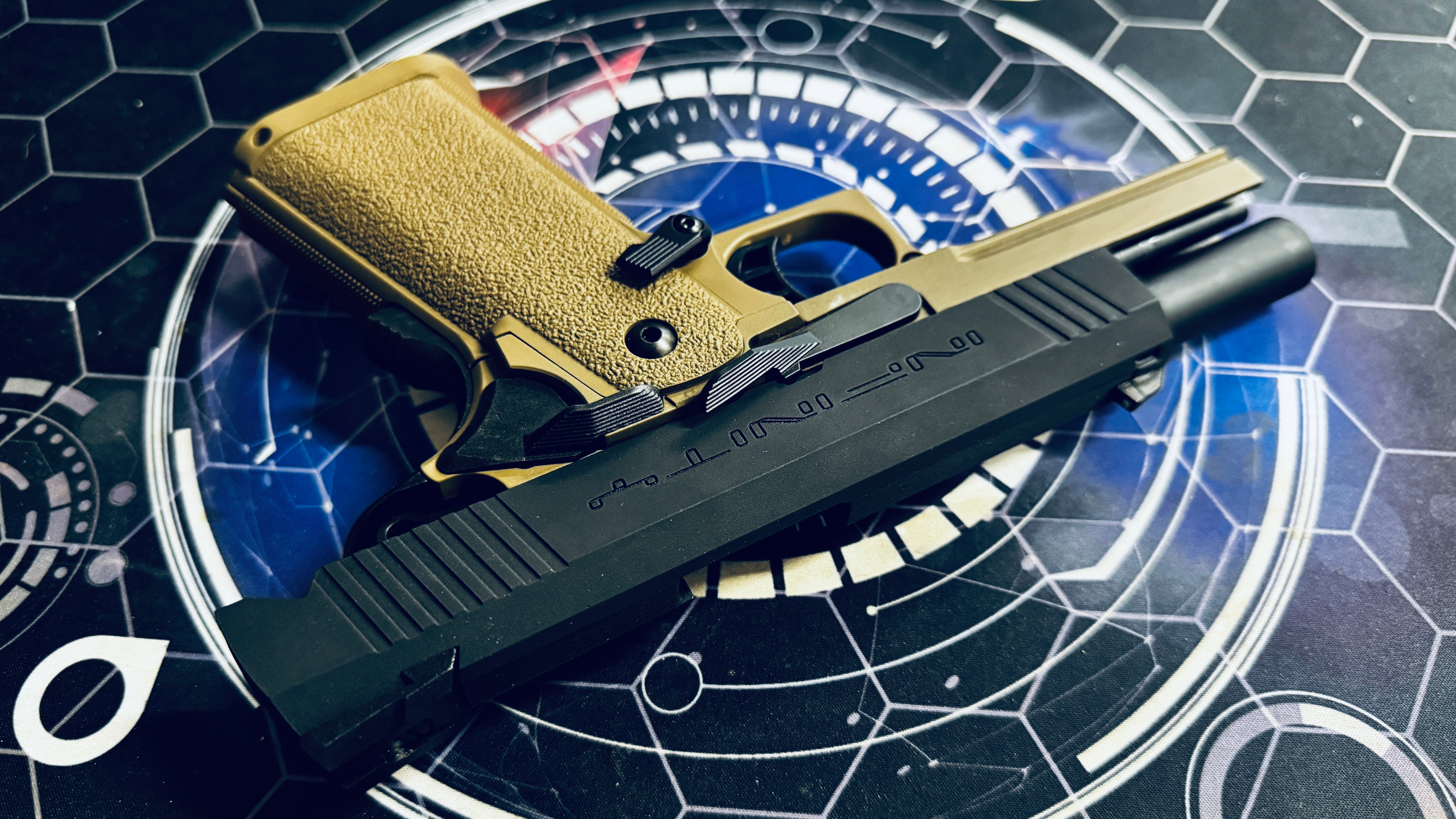 Custom Guarder Hi-Capa 4.3 Infinity GBB Pistol Gel Blaster - FDE/Black - Image 7