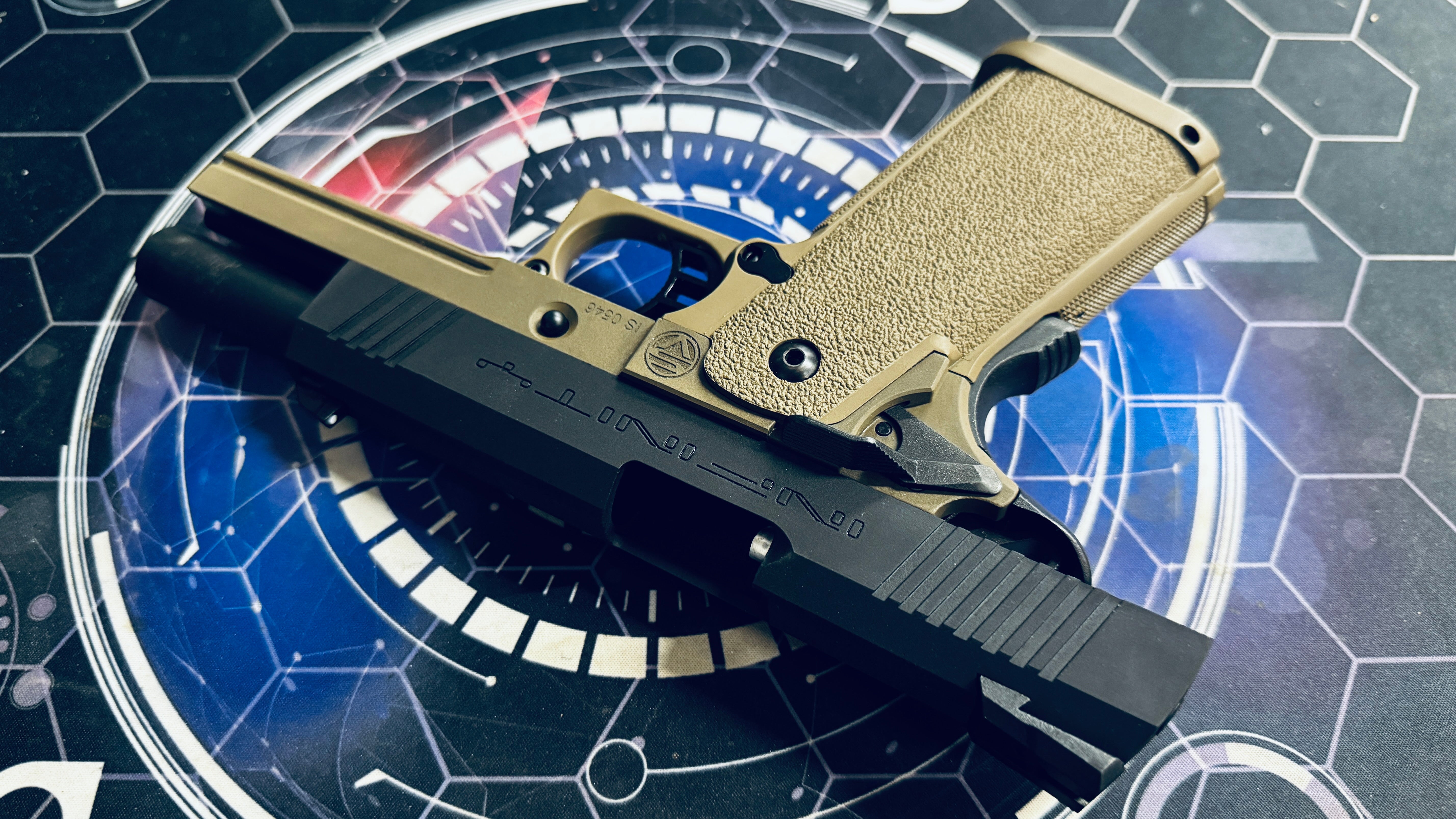 Custom Guarder Hi-Capa 4.3 Infinity GBB Pistol Gel Blaster - FDE/Black - Image 6