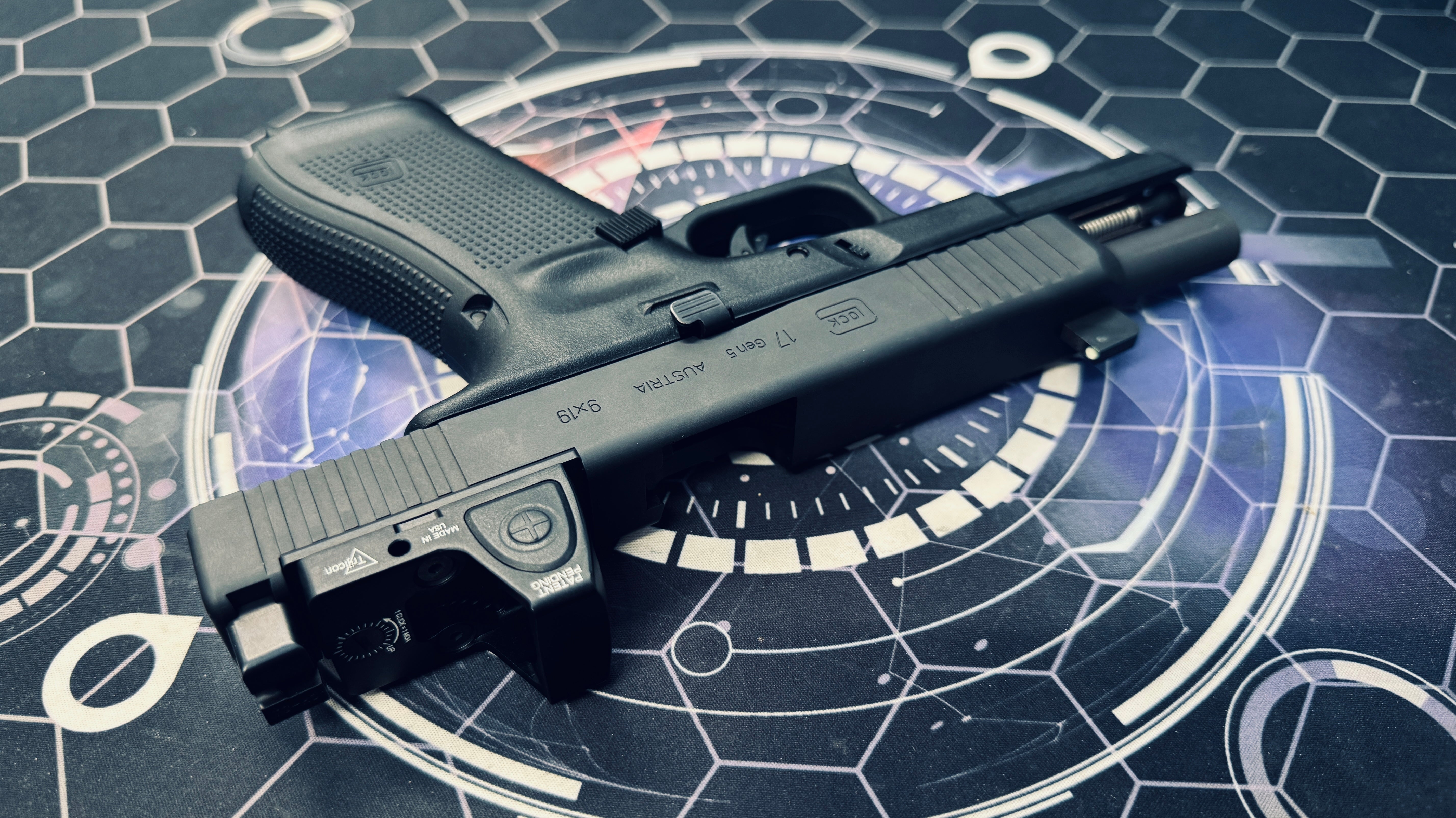 Guarder G17 Gen 5 MOS Custom Gel Blaster - Steel Slide Version - Image 8