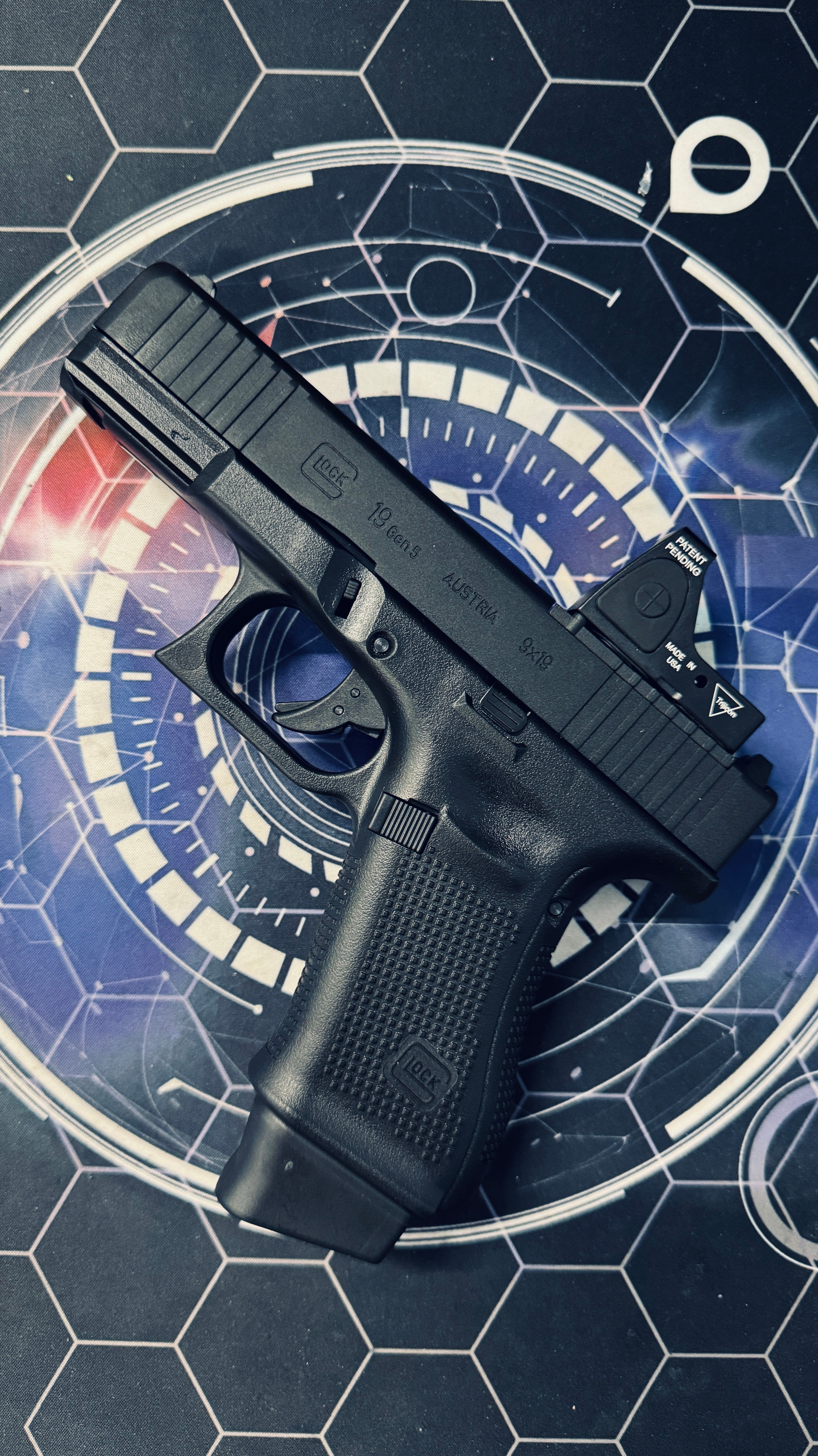 Umarex (SRC) - Glock 19 Gen 5 MOS Gel Blaster GBB Pistol - Image 8