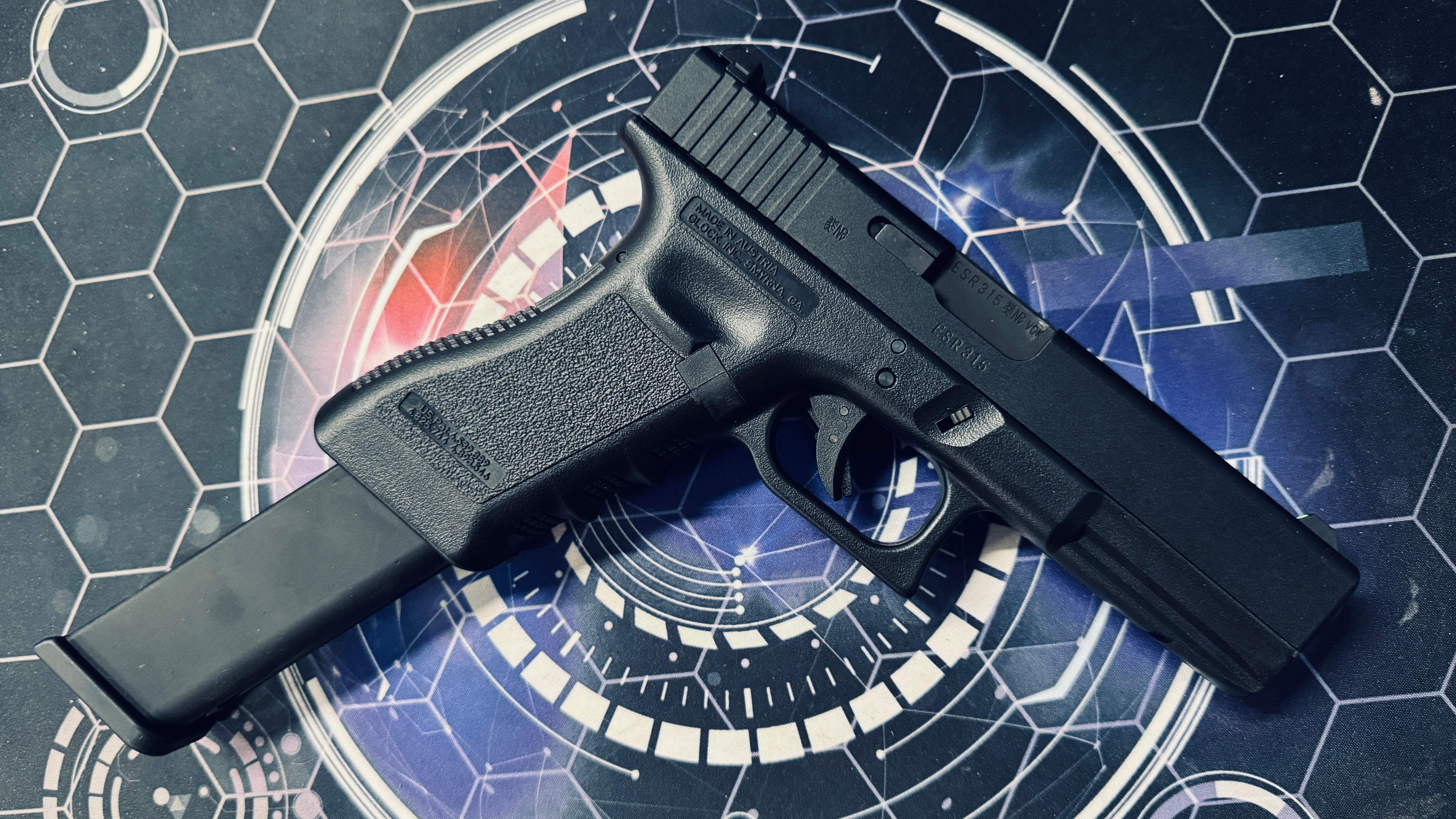 Guarder Glock G18C Gel Blaster - Image 3