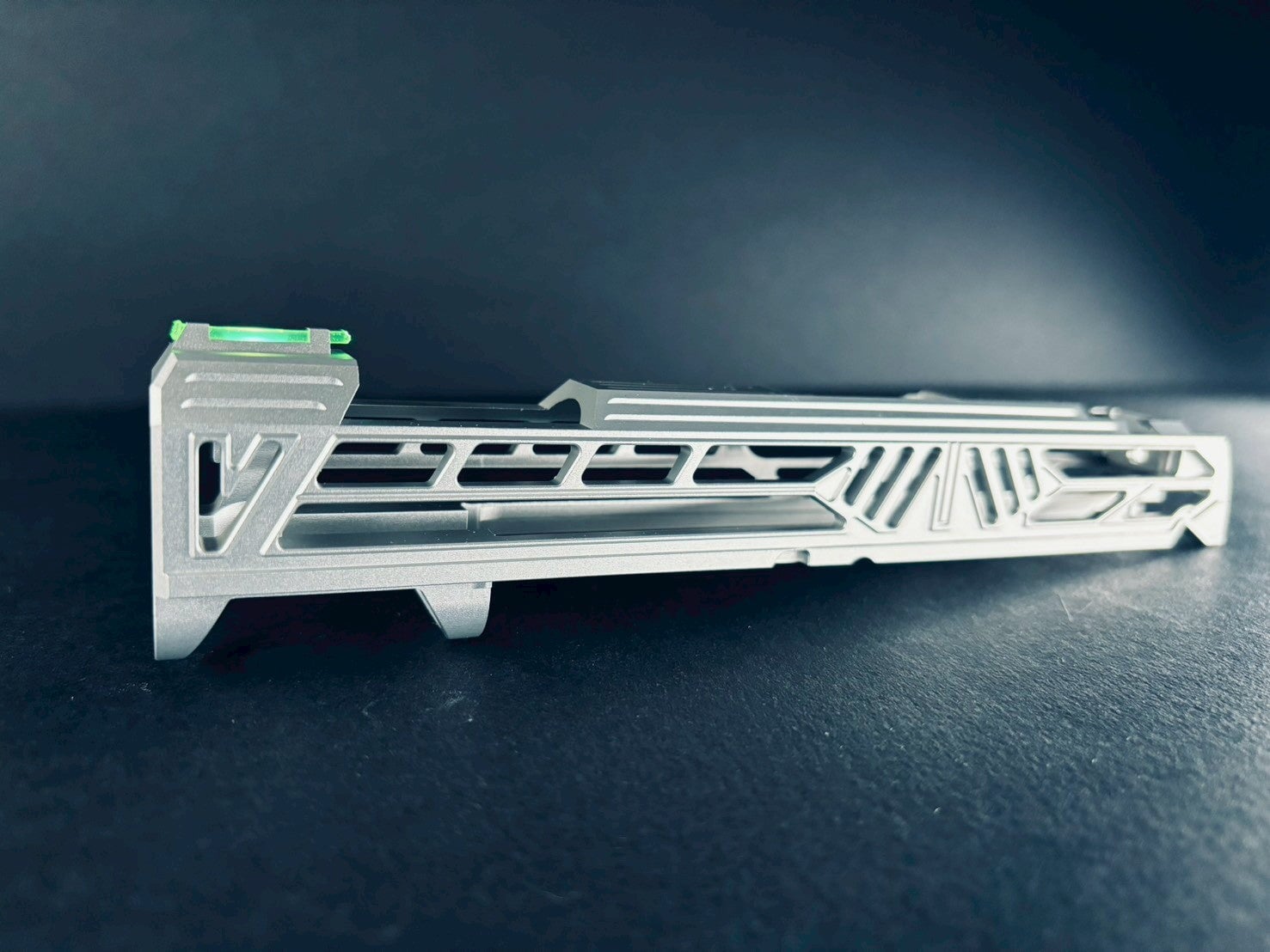 Dr. Black Aluminium Slide Type V with illuminated Front Sight for TM Hi-CAPA 5.1 - Silver